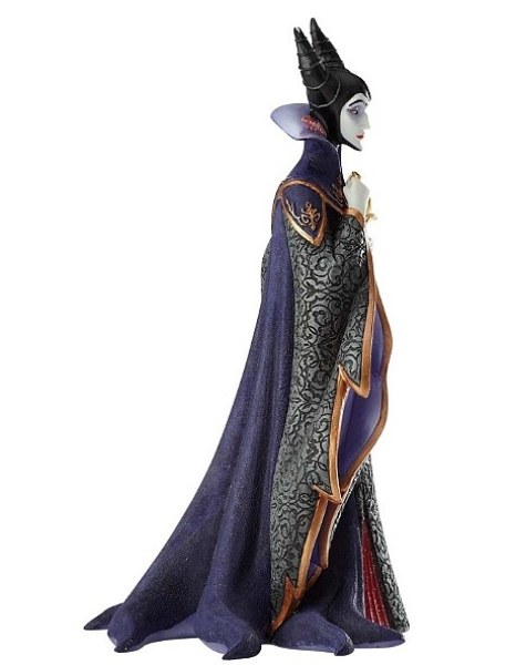 MALEFICENT KONINKLIJKE POSE DISNEY HAUTE COUTURE SHOWCASE