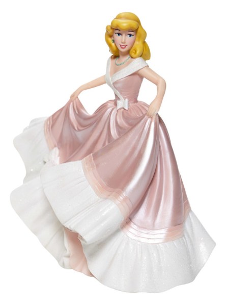 ASSEPOESTER in een roze jurk - DISNEY HAUTE COUTURE SHOWCASE