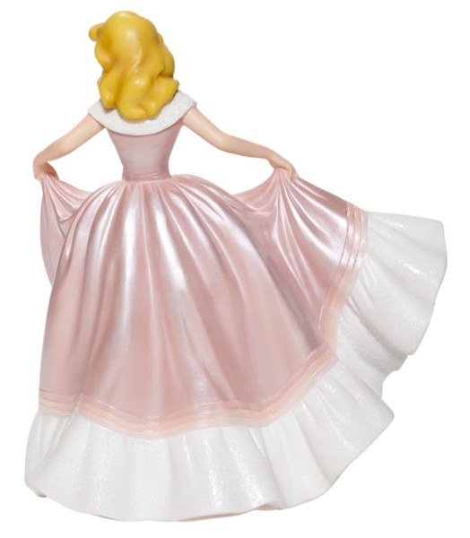 ASSEPOESTER in een roze jurk - DISNEY HAUTE COUTURE SHOWCASE