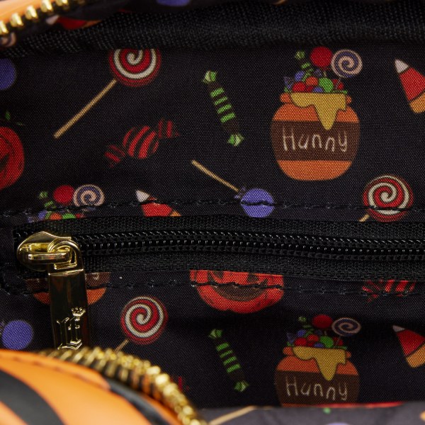 WINNIE DE POEH HALLOWEEN SCHOUDEDTASSEN - DISNEY LOUNGEFLY