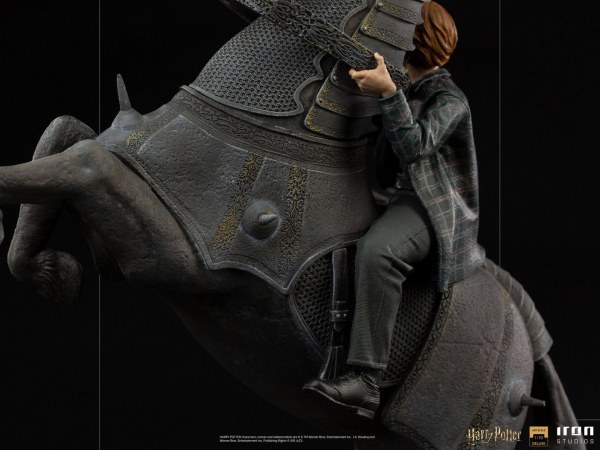 RON WEASLEY BIJ DE WIZARDS SCHAAKBORD ART SCALE - HARRY POTTER