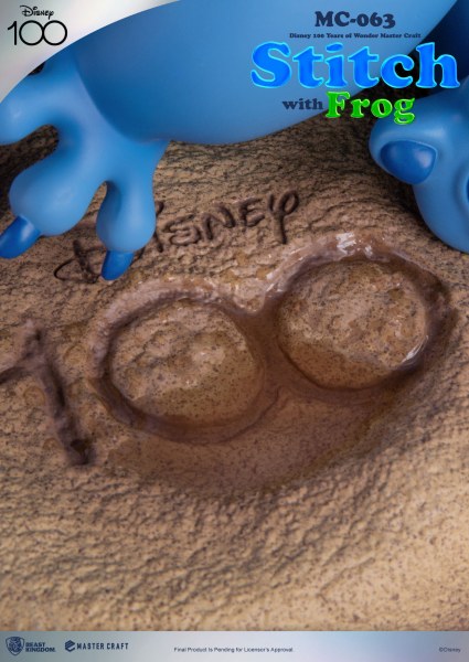 STITCH - DISNEY MASTERCRAFT 100 YEARS OF WONDERS