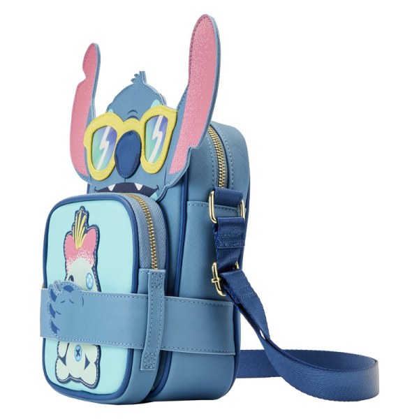 TAS STITCH BEACH DAY - DISNEY LOUNGEFLY