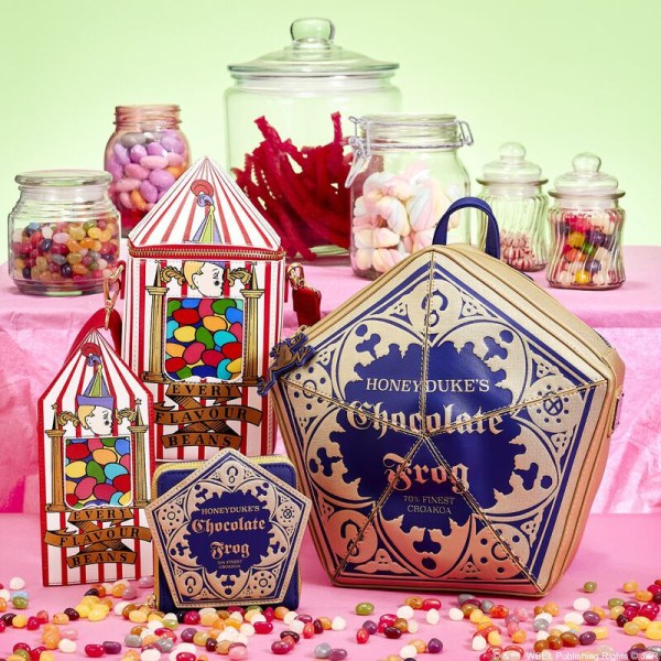 HONEYDUKES CHOCOLADE KIKKER MINI RUGZAK - HARRY POTTER LOUNGEFLY