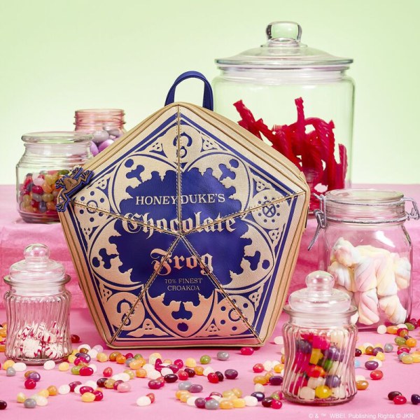 HONEYDUKES CHOCOLADE KIKKER MINI RUGZAK - HARRY POTTER LOUNGEFLY