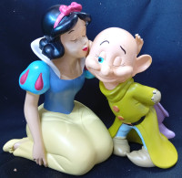 De spaarpot van Sneeuwwitje en Stoetel - Disney